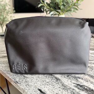 THE LARGE COSMETIC POUCH BEIS